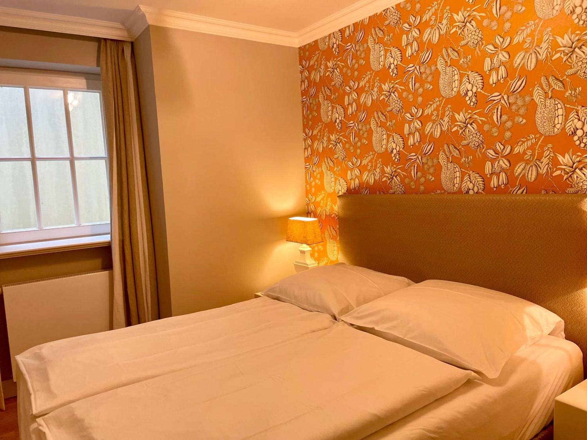 Beachhouse Seaside 3 *